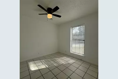 1320 S Rockwall Avenue, Terrell, TX 75160 - Photo 10