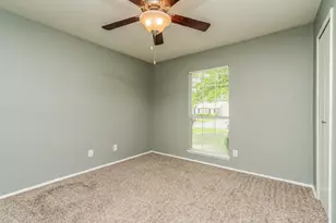 7005 Wildbriar Ct E, Fort Worth, TX 76120 - Photo 10