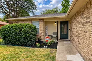 220 Etta Ave, Waxahachie, TX 75165 - Photo 2