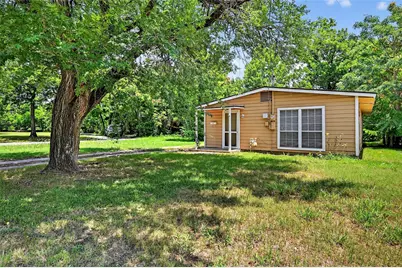 401 S Contemporary Drive, Sherman, TX 75092 - Photo 1