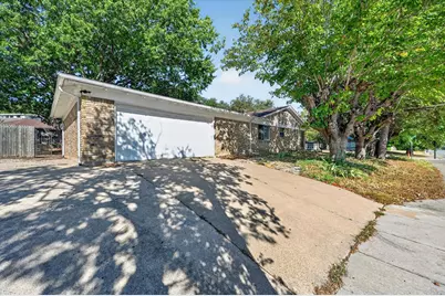 6401 Winn Street, Fort Worth, TX 76133 - Photo 2