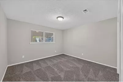6401 Winn Street, Fort Worth, TX 76133 - Photo 12