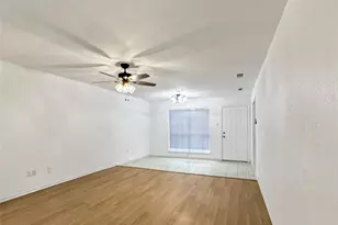 2614 Macon St, Dallas, TX 75215 - Photo 2