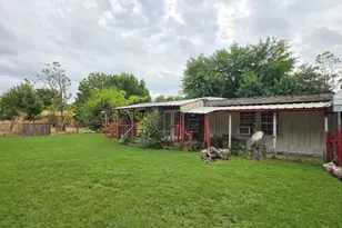 505 Railroad Ave, Graford, TX 76449 - Photo 18