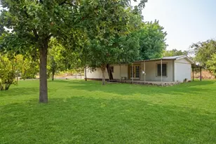 505 Railroad Ave, Graford, TX 76449 - Photo 16