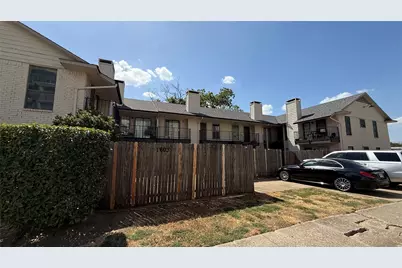 1603 N Garrett Avenue #203, Dallas, TX 75206 - Photo 2