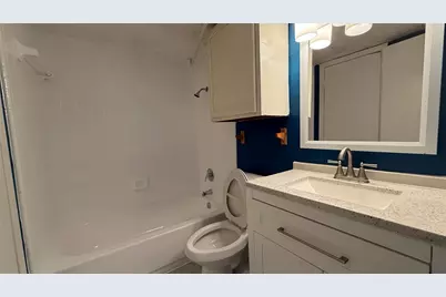 1603 N Garrett Avenue #203, Dallas, TX 75206 - Photo 12