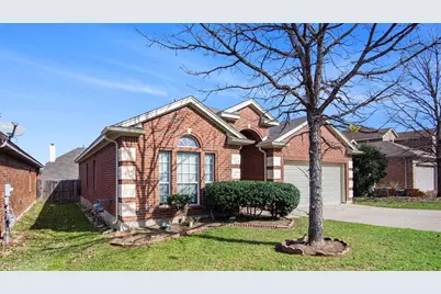6036 Horse Trap Drive, Fort Worth, TX 76179 - Photo 2