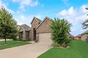 2610 Fawn Valley Ave, Midlothian, TX 76065 - Photo 2