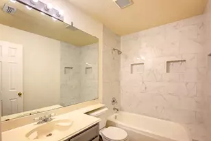 230 Brittany Dr, Euless, TX 76039 - Photo 34