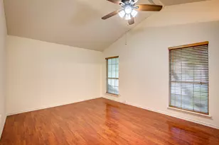 230 Brittany Dr, Euless, TX 76039 - Photo 26