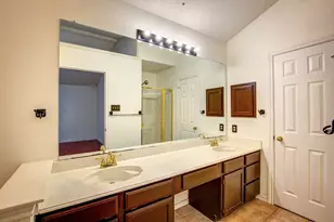 230 Brittany Dr, Euless, TX 76039 - Photo 28