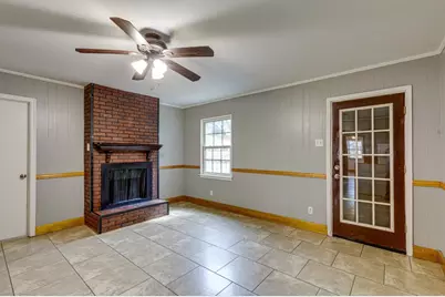 8710 Cardella Avenue, Dallas, TX 75217 - Photo 18