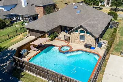 3214 Suzanne Drive, Rowlett, TX 75088 - Photo 2