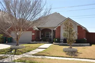 1518 Snow Trail, Lewisville, TX 75077 - Photo 1