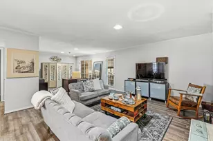 10578 High Hollows Dr, Dallas, TX 75230 - Photo 12