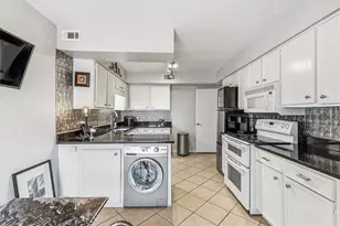10578 High Hollows Dr, Dallas, TX 75230 - Photo 8