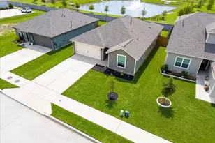 13511 Granite Park Rd, Ponder, TX 76259 - Photo 2