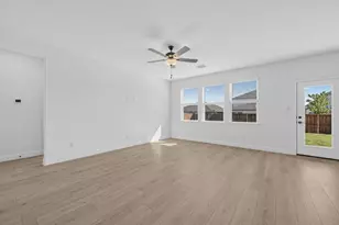 15012 Horseshoe Post Rd, Fort Worth, TX 76052 - Photo 8