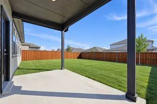 15012 Horseshoe Post Rd, Fort Worth, TX 76052 - Photo 26