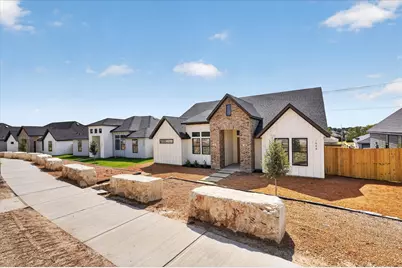 1644 W Wintergreen Road, Lancaster, TX 75134 - Photo 6