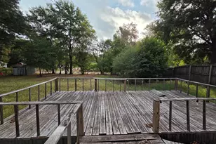 1007 N Montgomery St, Gilmer, TX 75644 - Photo 14