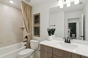 1040 Hammy Ln, Aubrey, TX 76227 - Photo 14