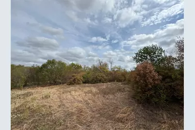 1202 Dalworth Street, Grand Prairie, TX 75050 - Photo 2