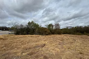1202 Dalworth St, Grand Prairie, TX 75050 - Photo 1