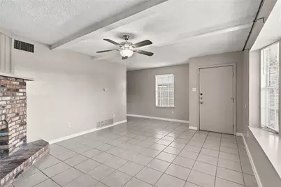 2808 S Fielder Road, Arlington, TX 76015 - Photo 4