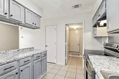 2808 S Fielder Road, Arlington, TX 76015 - Photo 10