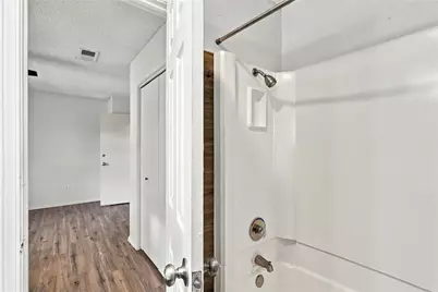 2808 S Fielder Road, Arlington, TX 76015 - Photo 18