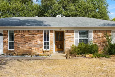 1117 Cozby Street E, Benbrook, TX 76126 - Photo 22