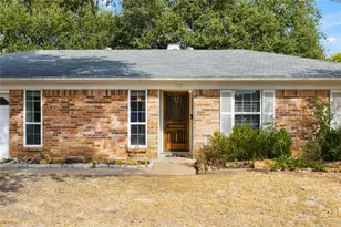 1117 Cozby St E, Benbrook, TX 76126 - Photo 22