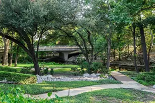 4650 Christopher Pl, Dallas, TX 75204 - Photo 32