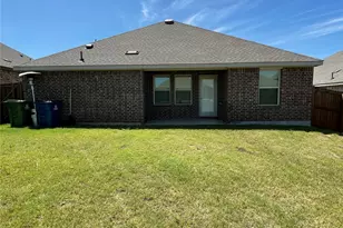 9901 Autumn Leaves Ln, Aubrey, TX 76227 - Photo 20