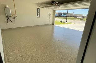 9901 Autumn Leaves Ln, Aubrey, TX 76227 - Photo 16
