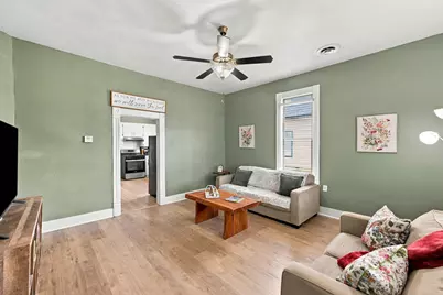 311 N Pendell Avenue, Cleburne, TX 76033 - Photo 6