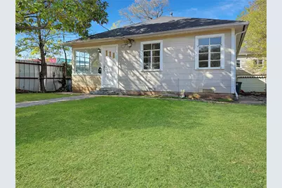 1009 E 11th Street, Dallas, TX 75203 - Photo 2