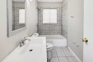 1009 E 11th St, Dallas, TX 75203 - Photo 12