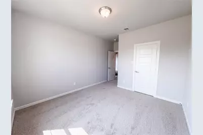 5417 Highview Court, Haltom City, TX 76137 - Photo 20