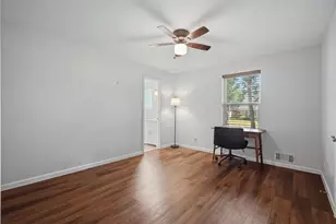 5221 Elkridge Dr, Dallas, TX 75227 - Photo 12