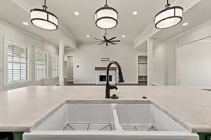 11003 Denali Dr, Woodway, TX 76712 - Photo 6