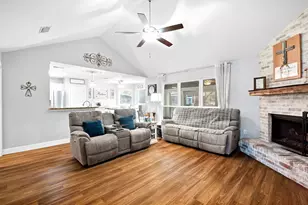 506 Amy Jo Cir, Aubrey, TX 76227 - Photo 2