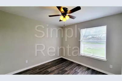 2602 Bliss, Greenville, TX 75402 - Photo 4