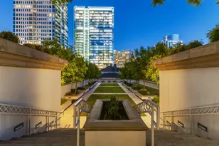 2300 Wolf St, Dallas, TX 75201 - Photo 32