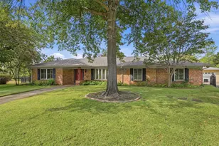 1609 Lakewood Dr, Sherman, TX 75092 - Photo 2