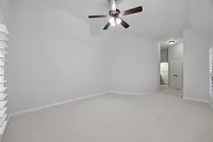 6947 Seabreeze Dr, Grand Prairie, TX 75054 - Photo 34