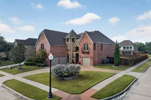 6947 Seabreeze Dr, Grand Prairie, TX 75054 - Photo 2