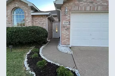 1209 Mill Spring Drive, Garland, TX 75040 - Photo 2
